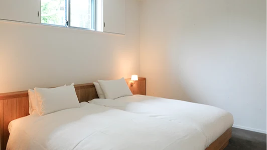 デラックスダブル  —薪ストーブ付き—