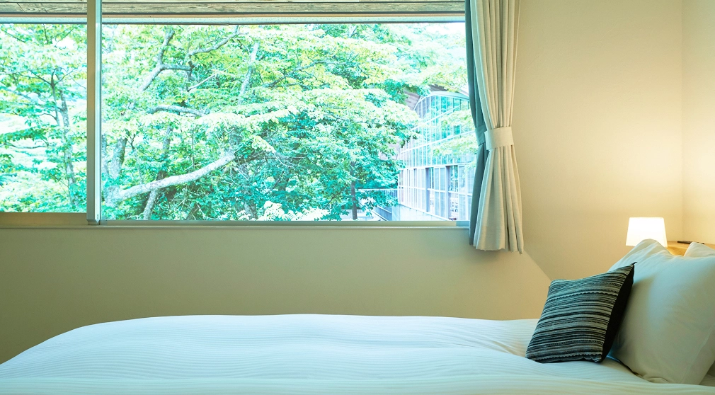 デラックスダブル  —薪ストーブ付き—