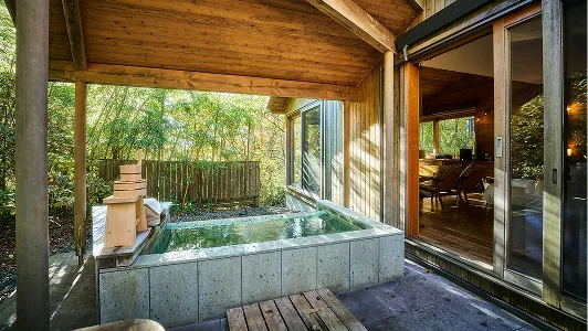 露天温泉スイート「ゆらぎ」5 / 6 / 8 / 9 号棟