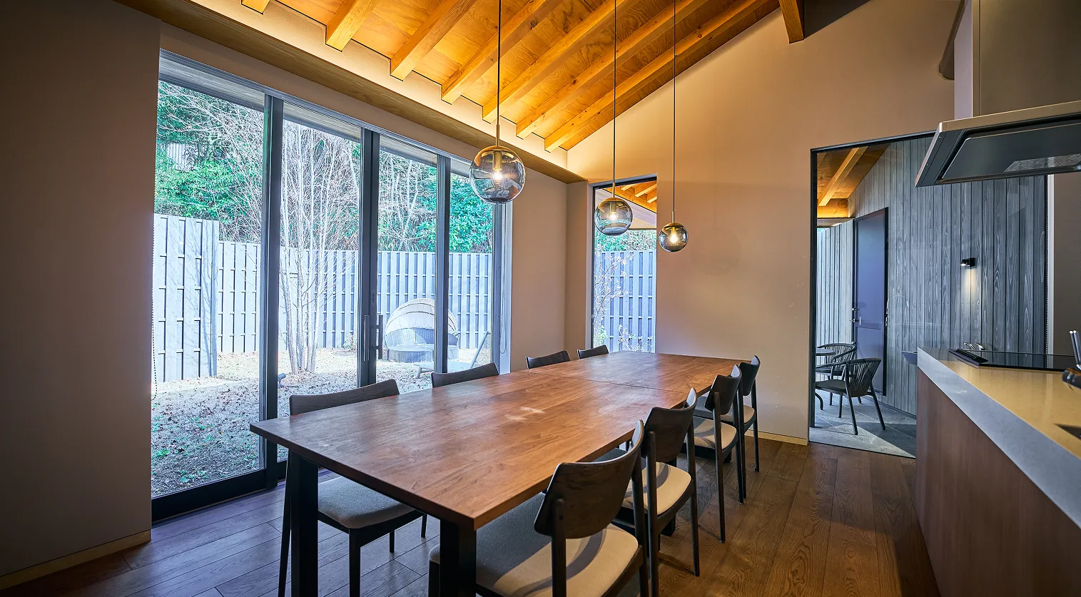 木立温泉スイート（庭苑付）「いぶき」（12号棟）ダイニングルーム