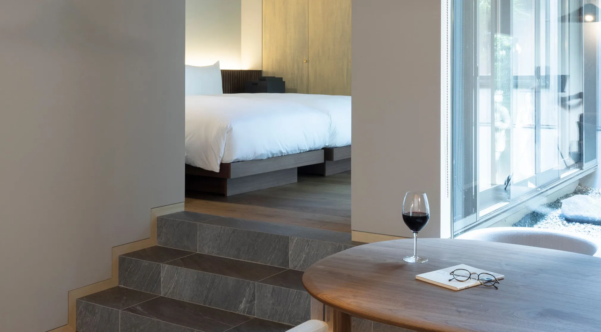 客室レイアウトを見る（14号棟）