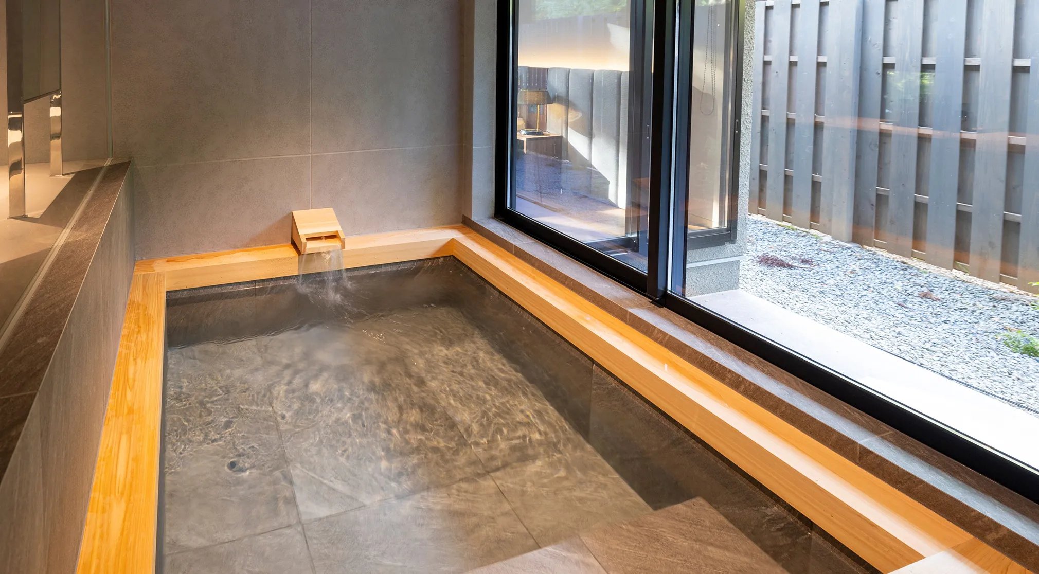 温泉スイート「いぶき」17号棟