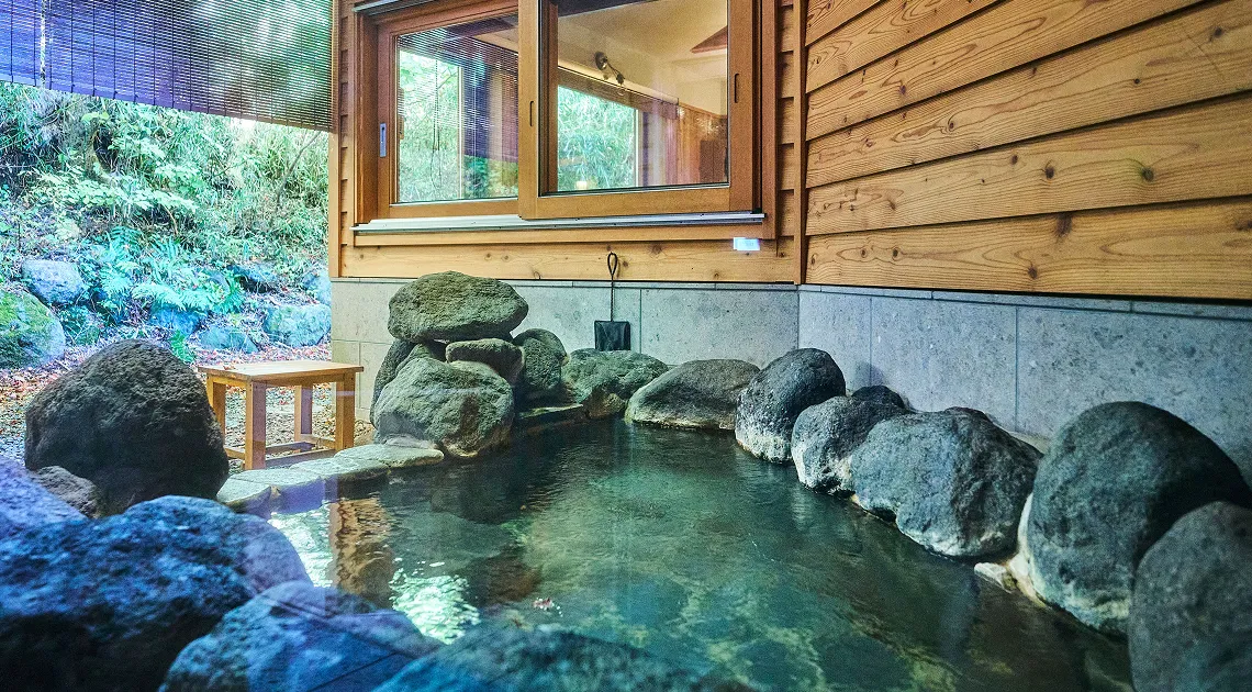 天露天温泉スイート「ゆらぎ」8号棟