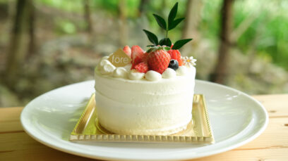 【記念日を彩るホールケーキ】<夕朝食付>自然の中で大切な人と過ごす特別な滞在
