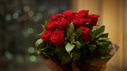 【箱根の森で誓う特別な一夜】＜夕朝食付＞＊プロポーズプラン＊108 本のローズブーケ&シャンパーニュ付